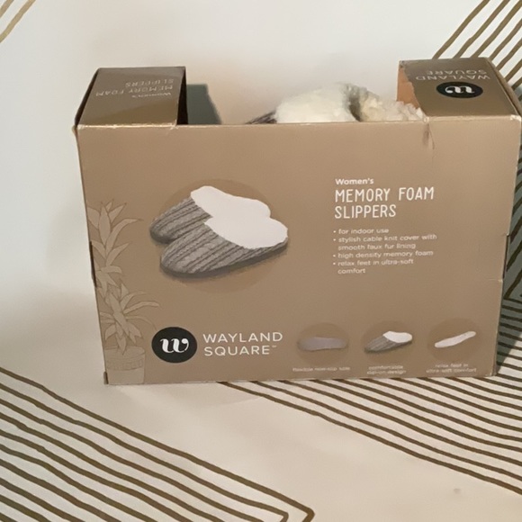 Memory Foam Slippers,Brown, Wayland Square, Women’s 6-7 - Picture 2 of 5